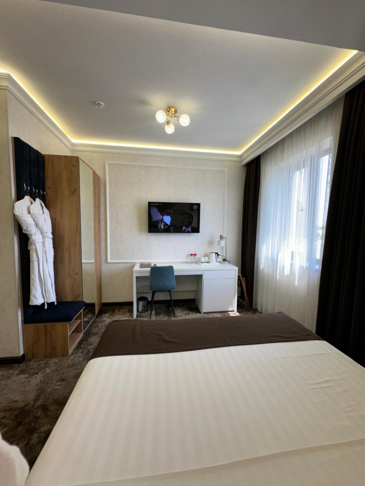 Garnet Hotel Tasken Kültér fotó